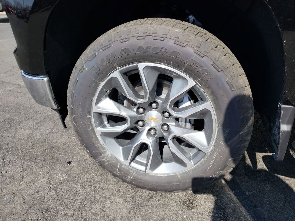 New 2026 Chevrolet Silverado 1500 LT image 24