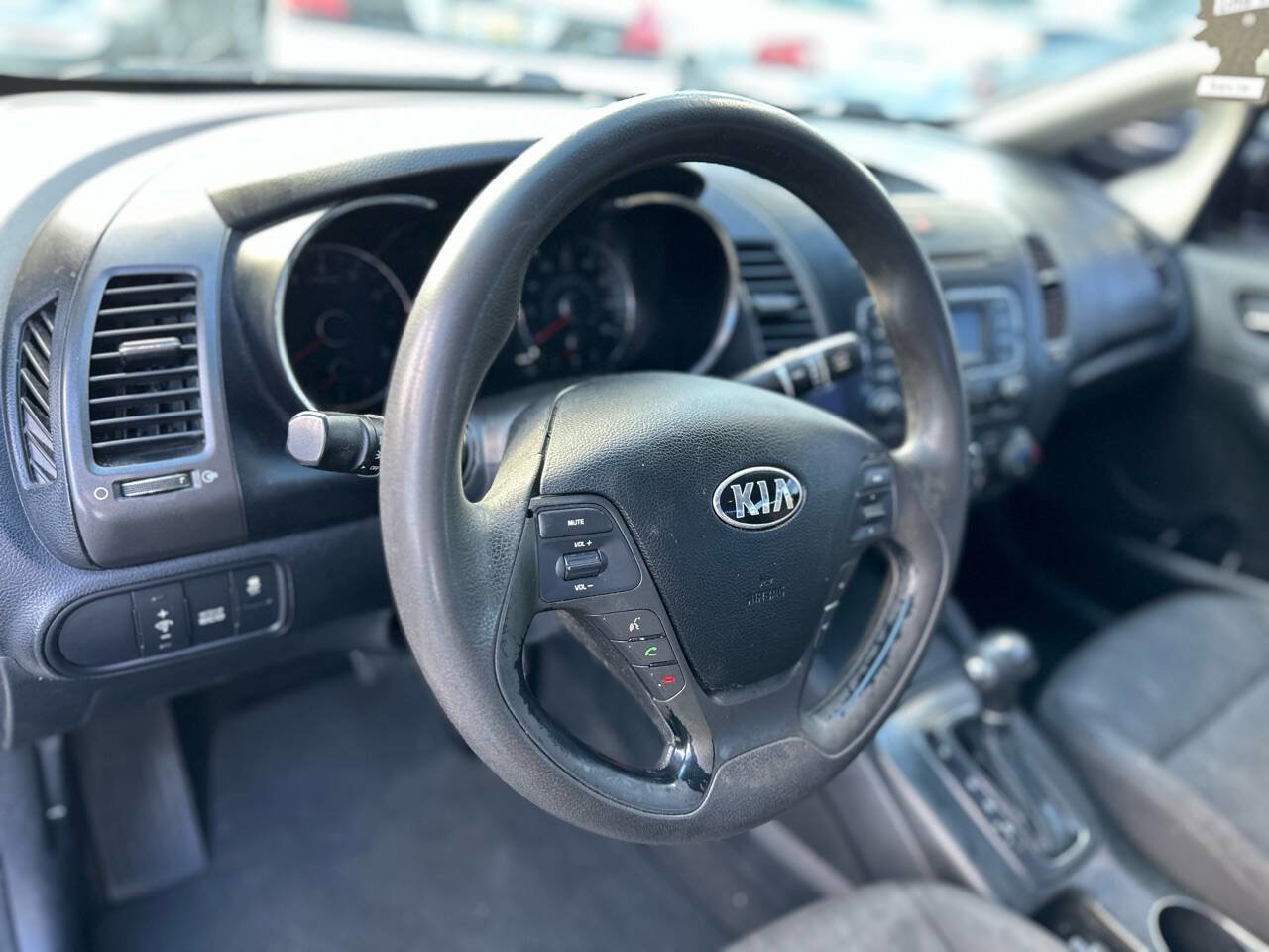 Used 2014 Kia Forte LX FWD image 16