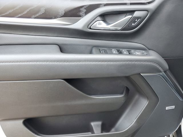 Used 2021 GMC Yukon XL Denali w/ Denali Premium Package image 16