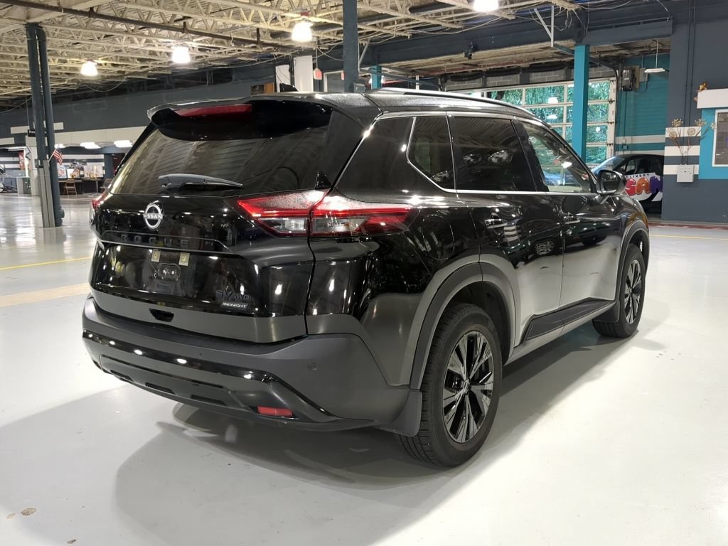 Used 2023 Nissan Rogue SV w/ SV Premium B Package AWD/4WD image 8