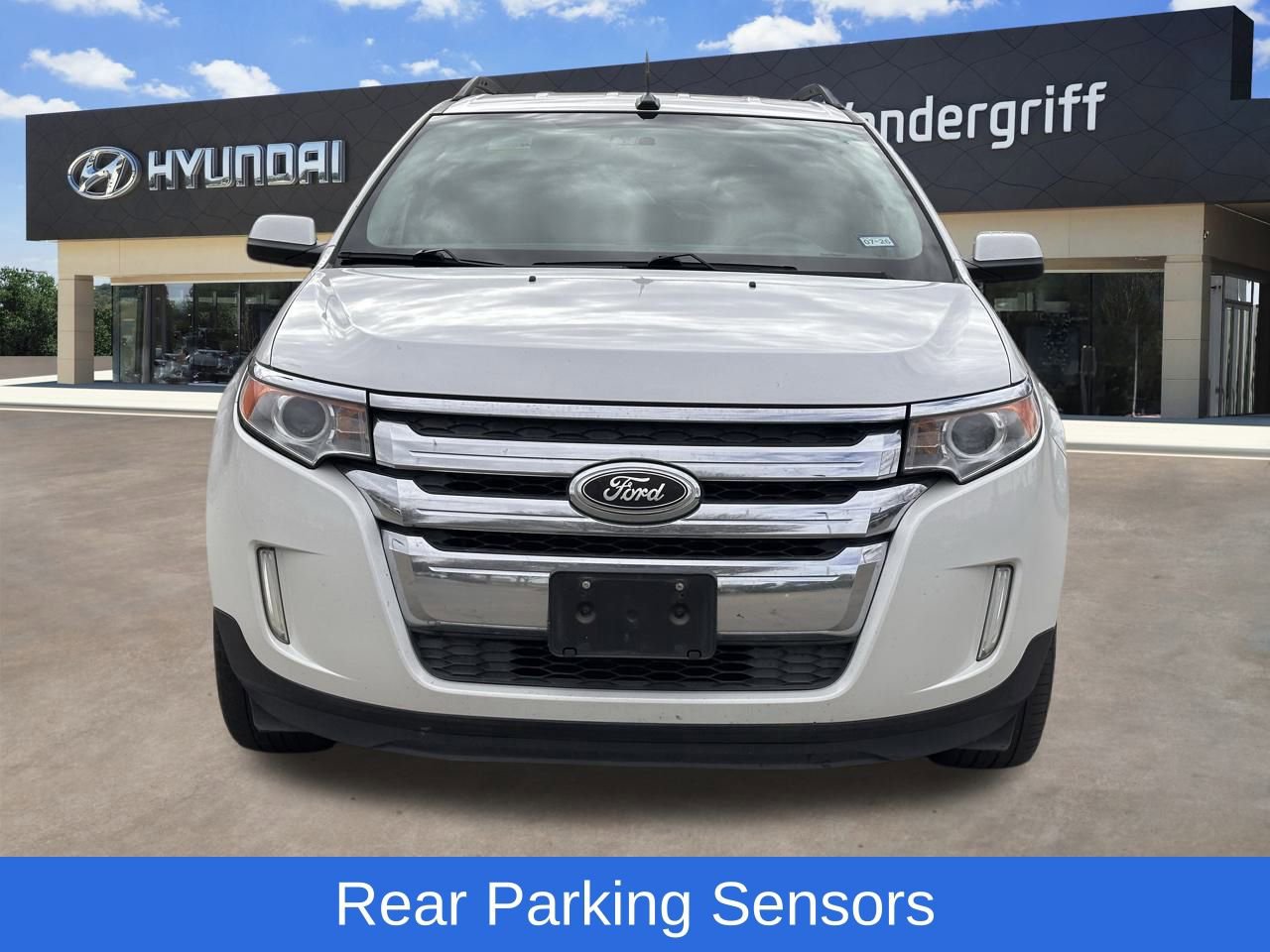 Used 2013 Ford Edge Limited w/ Driver Entry Pkg image 4