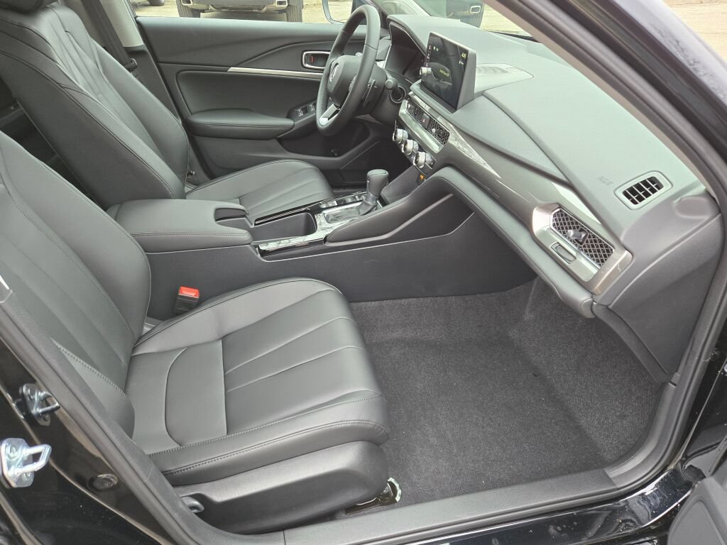 New 2026 Acura Integra FWD image 6