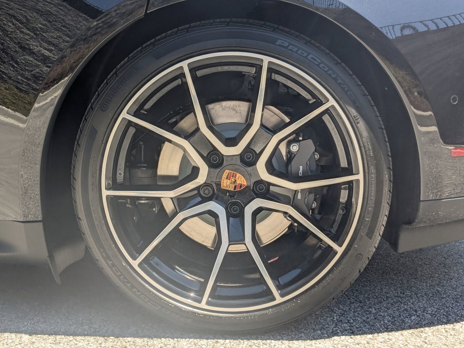 New 2026 Porsche Taycan AWD/4WD image 30
