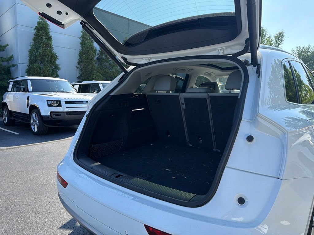 Used 2019 Audi Q5 2.0T Premium Plus w/ Premium Plus Package AWD/4WD image 25
