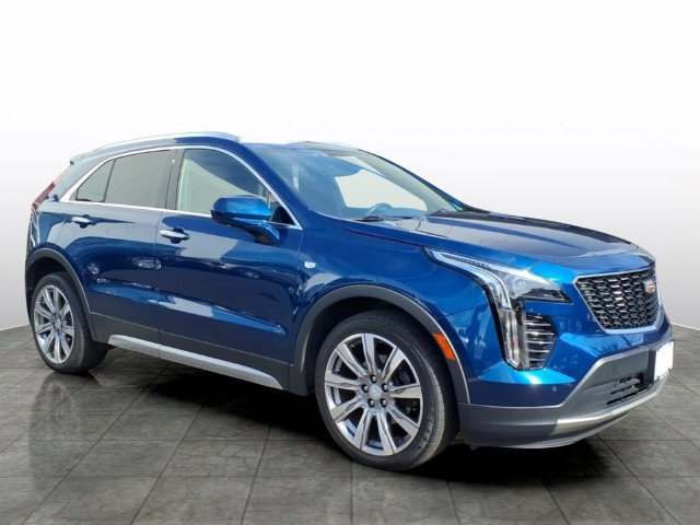 Used 2019 Cadillac XT4 Premium Luxury AWD/4WD image 1
