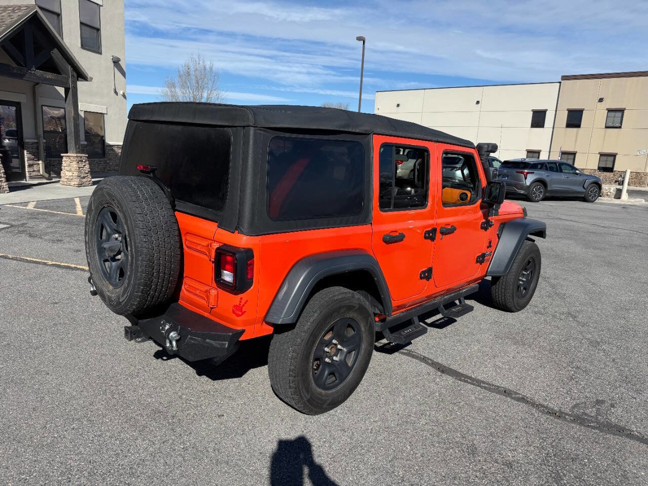 Used 2019 Jeep Wrangler Unlimited Sport image 7