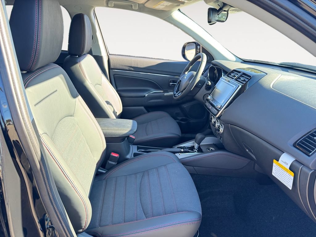 New 2026 Mitsubishi Outlander Sport SE AWD/4WD image 15