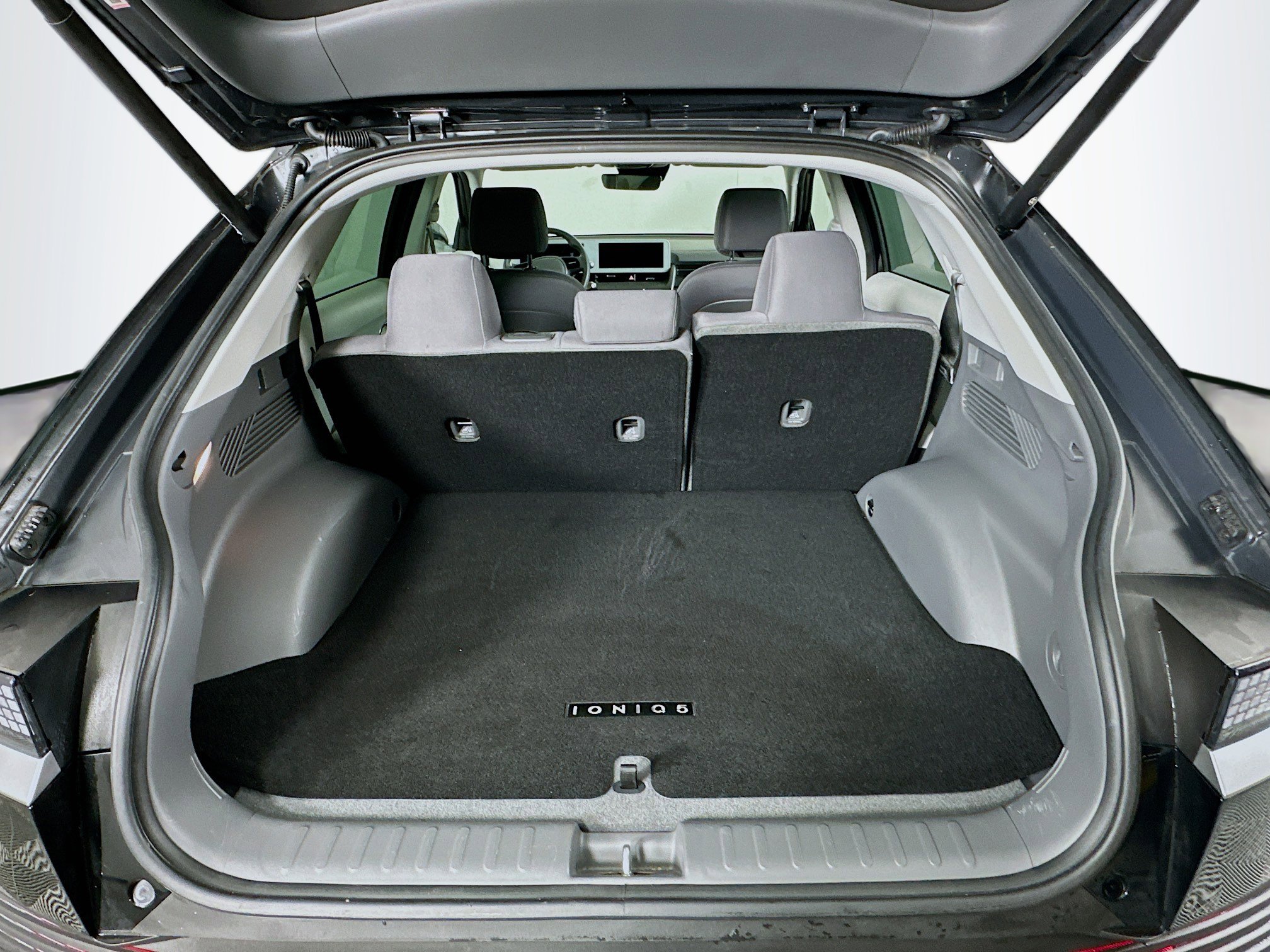 Used 2024 Hyundai Ioniq 5 SEL image 27