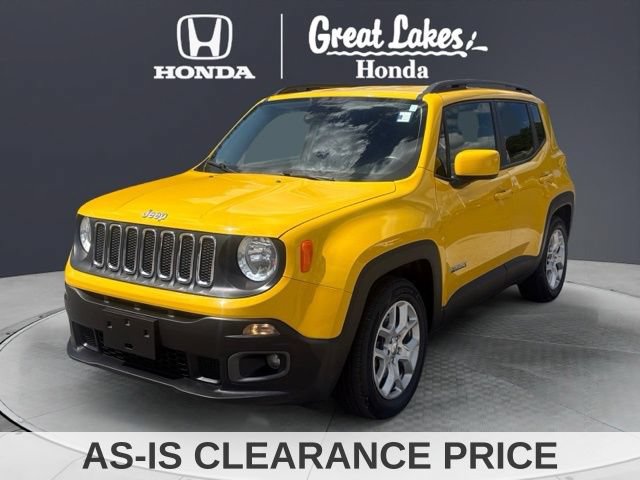 Used 2016 Jeep Renegade Latitude w/ Cold Weather Group FWD image 2