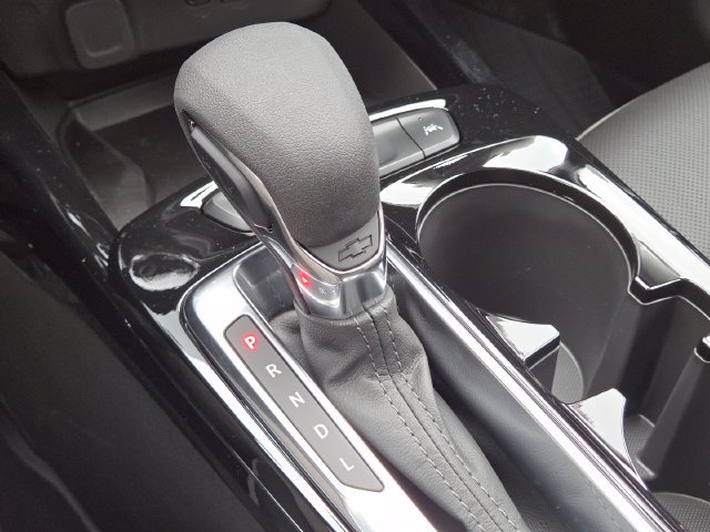 New 2026 Chevrolet Trax ACTIV w/ Sunroof Package FWD image 28