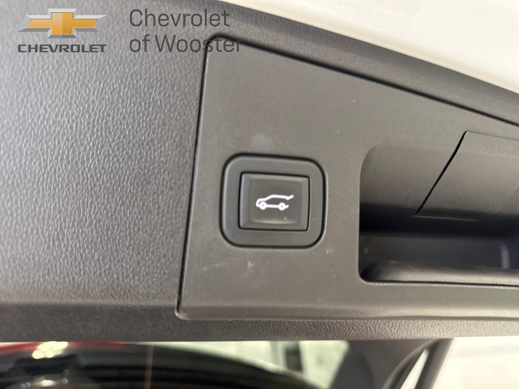 Used 2020 Cadillac XT4 Premium Luxury w/ Enhanced Visibility Package image 34
