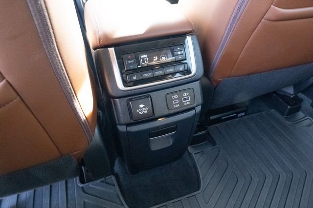 Used 2024 Subaru Ascent Touring image 34