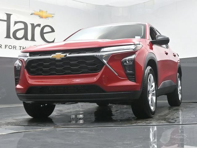 New 2026 Chevrolet Trax LS FWD image 34