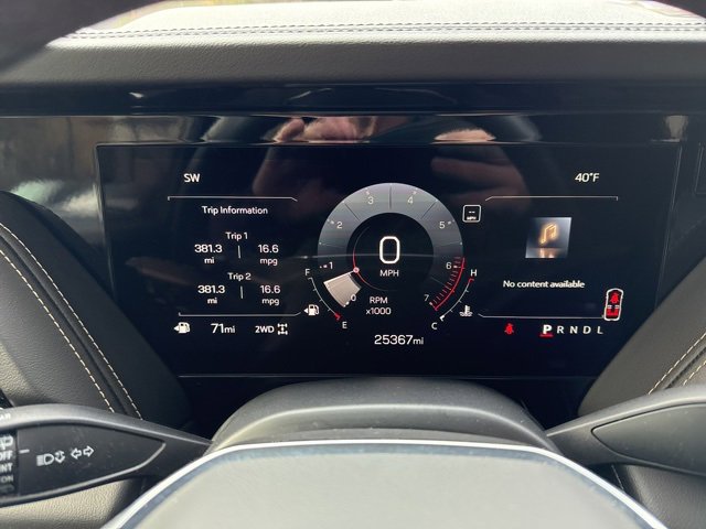 Used 2025 GMC Yukon XL Elevation image 39