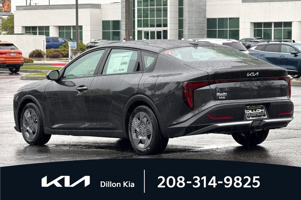New 2026 Kia K4 FWD image 9