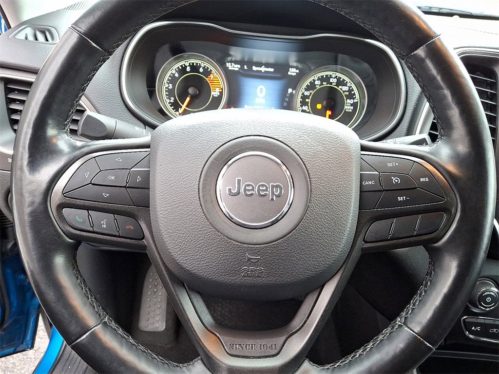 Used 2020 Jeep Cherokee Trailhawk w/ Comfort/Convenience Group image 19