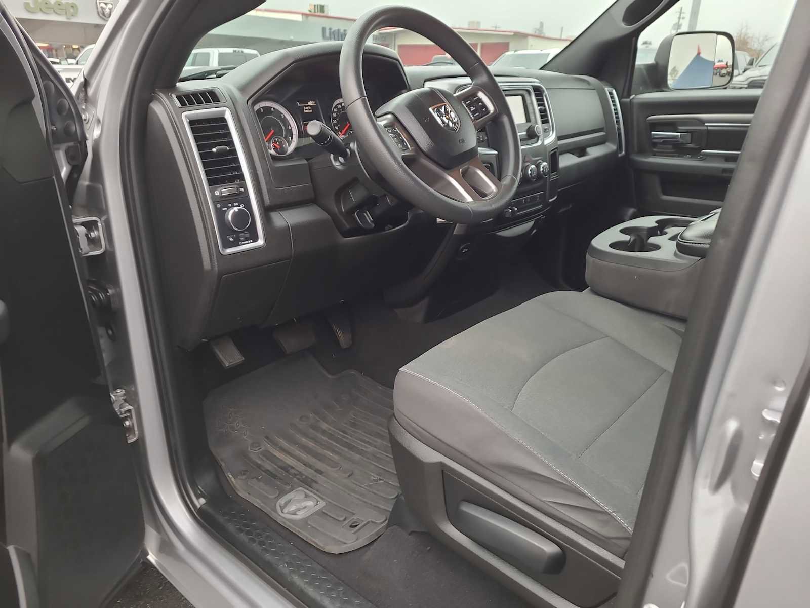 Used 2022 RAM 1500 Classic Warlock w/ Trailer & Traction Group image 10