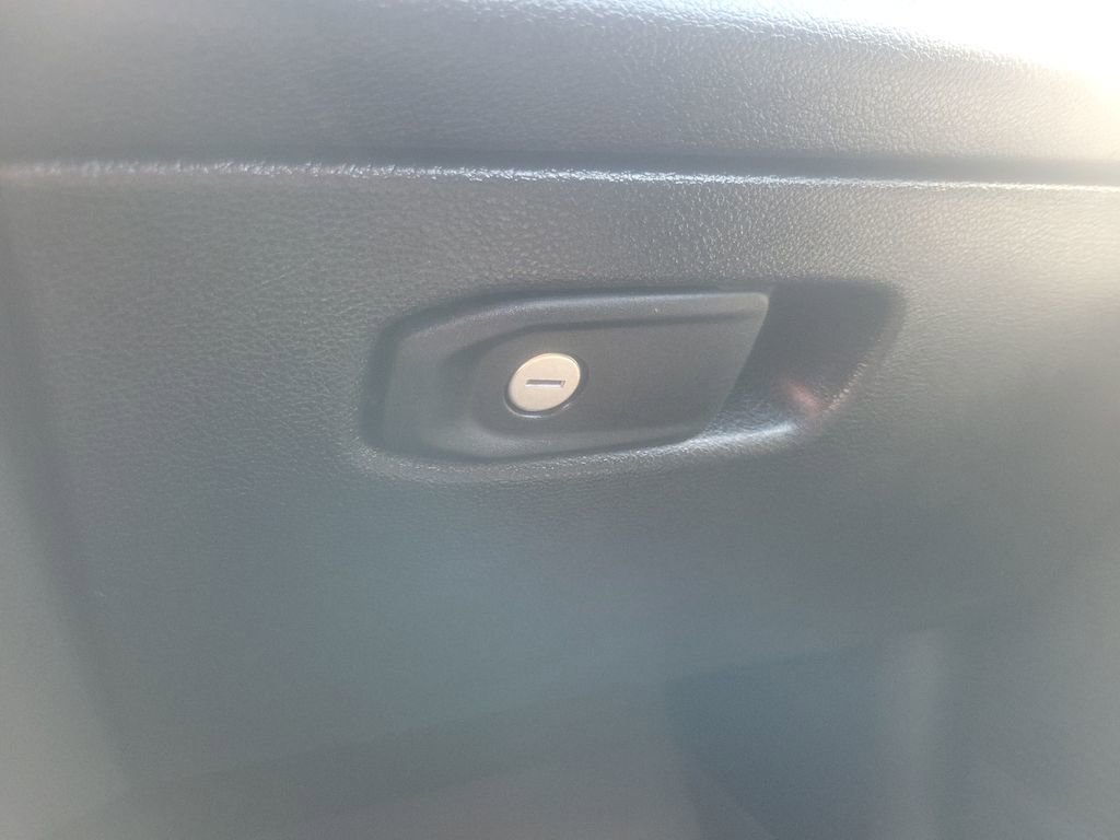 Used 2021 Jeep Grand Cherokee L Overland w/ Advanced Protech Group III image 44