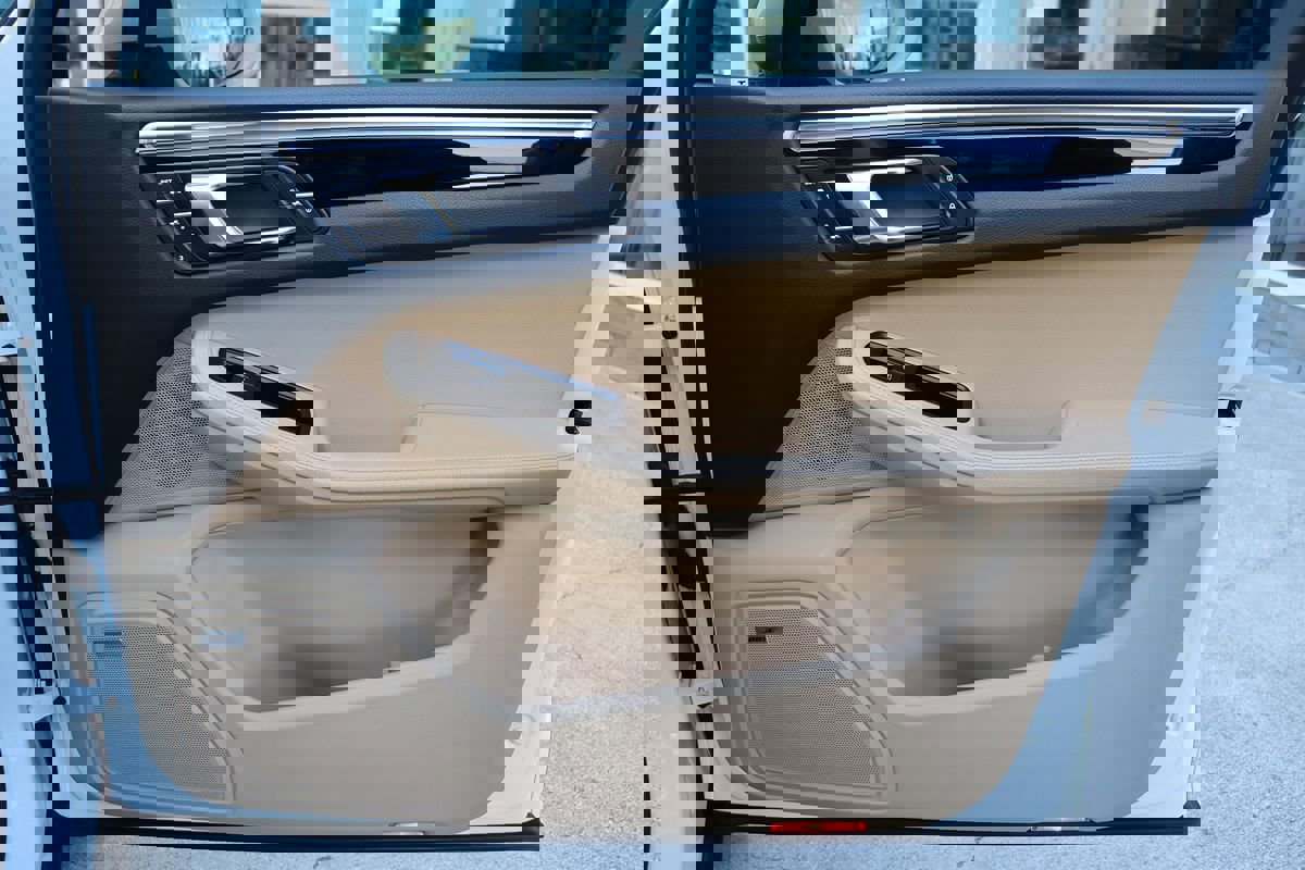 Used 2018 Porsche Macan image 43