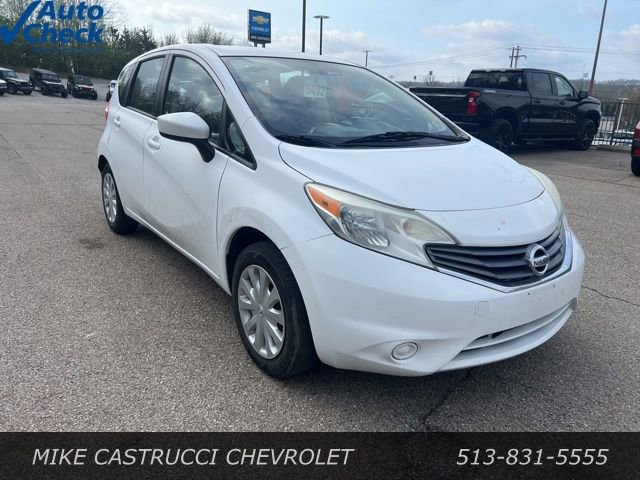 Used 2016 Nissan Versa Note SV image 2