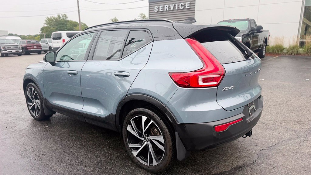 Used 2021 Volvo XC40 T5 R-Design w/ Advanced Package AWD/4WD image 5