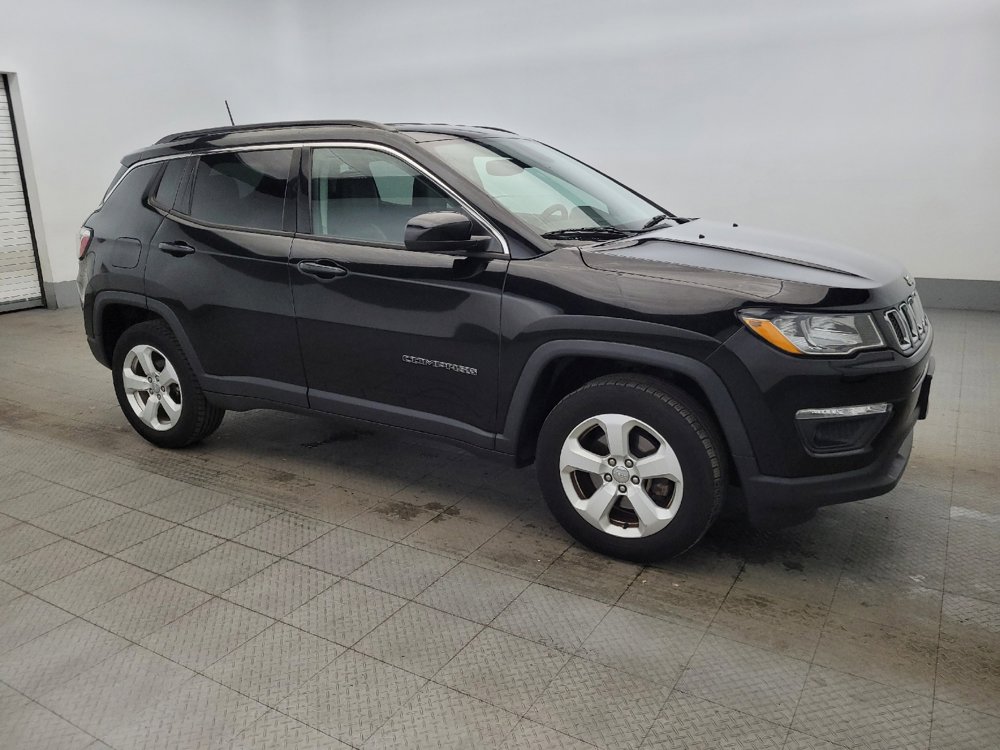 Used 2018 Jeep Compass Latitude w/ Popular Equipment Group AWD/4WD image 11
