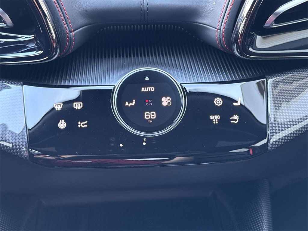 Certified 2024 Ferrari Purosangue image 18