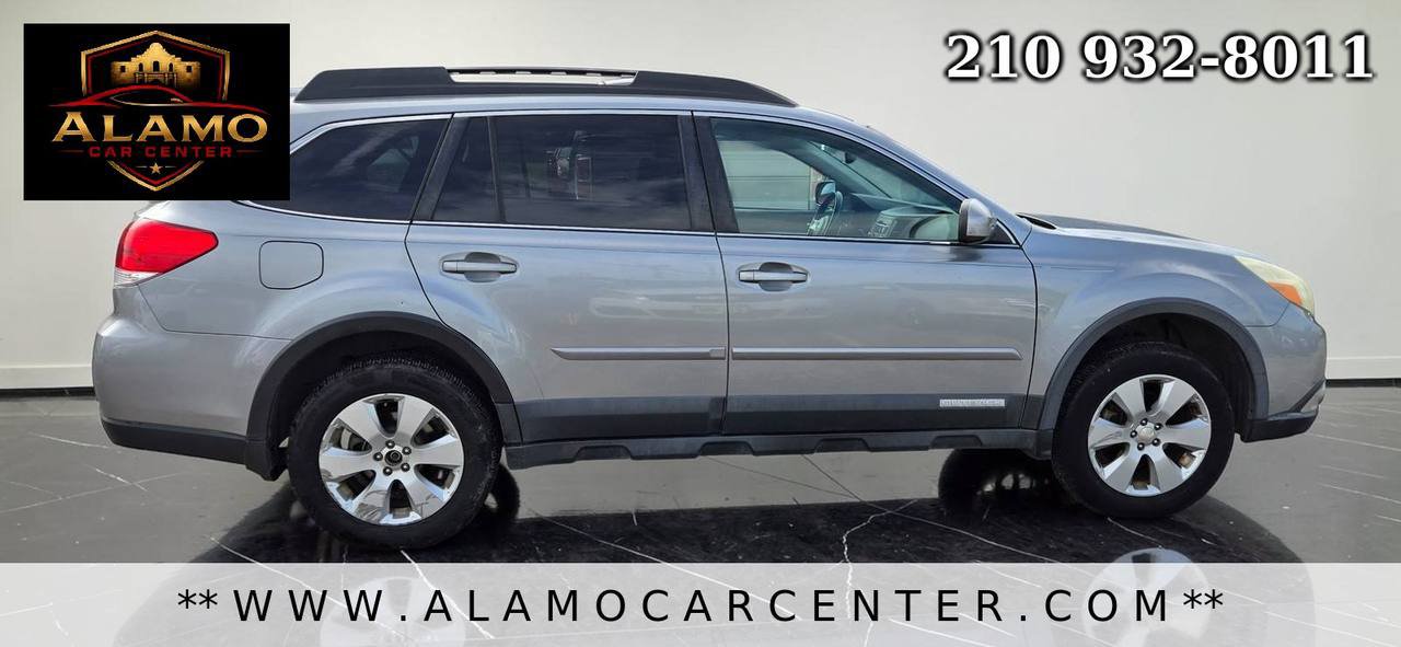 Used 2011 Subaru Outback 2.5i Premium AWD/4WD image 6