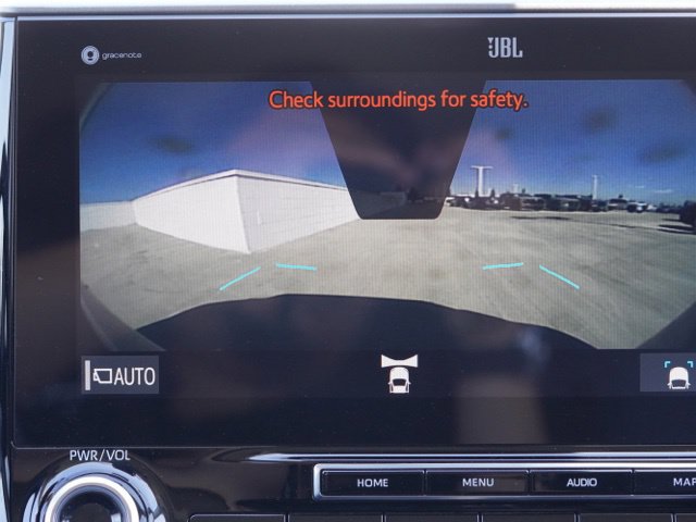 Certified 2021 Toyota Highlander Limited AWD/4WD image 27