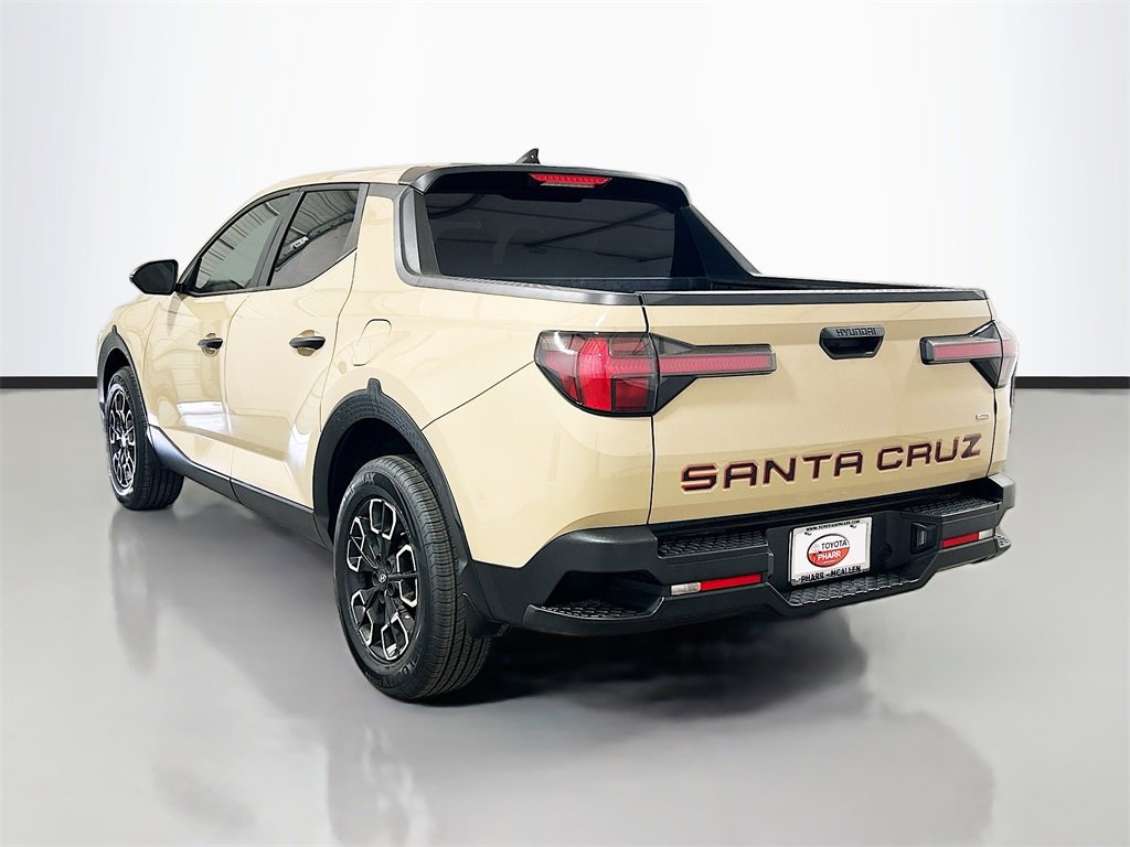 Used 2023 Hyundai Santa Cruz SEL image 6
