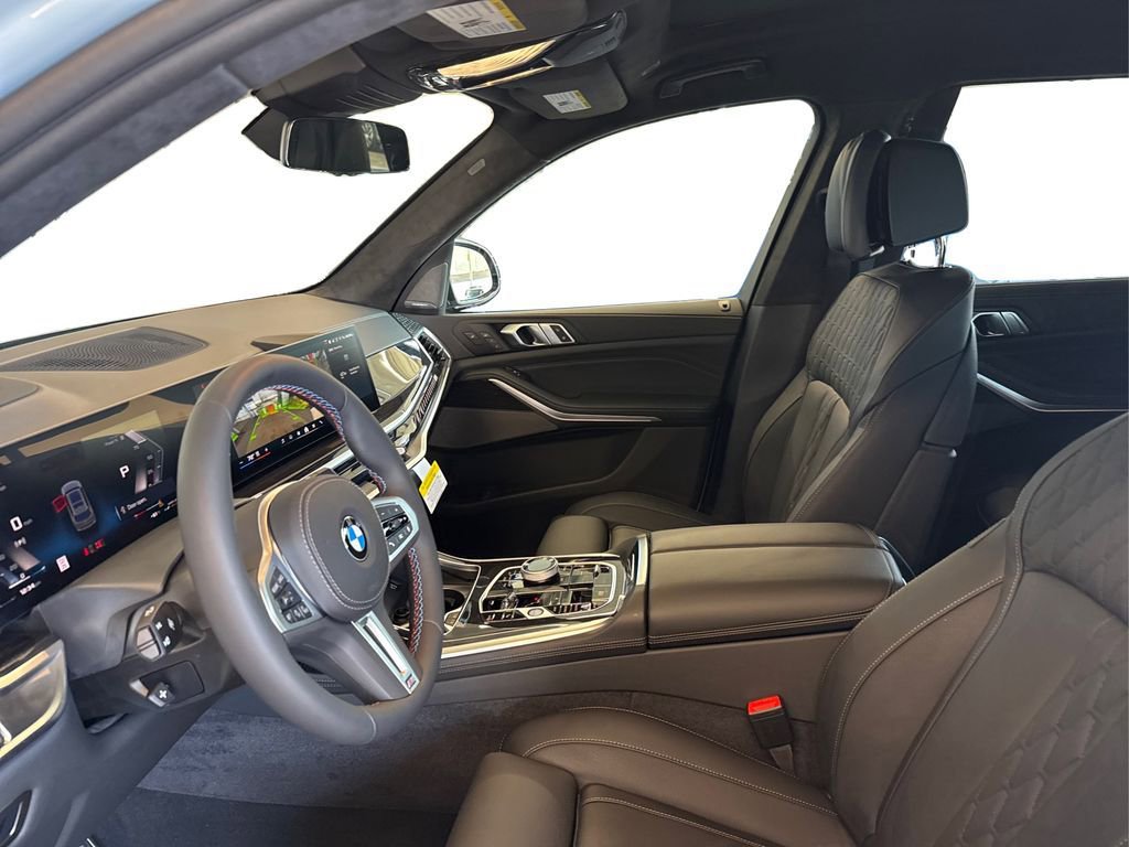 New 2026 BMW X7 M60i image 9
