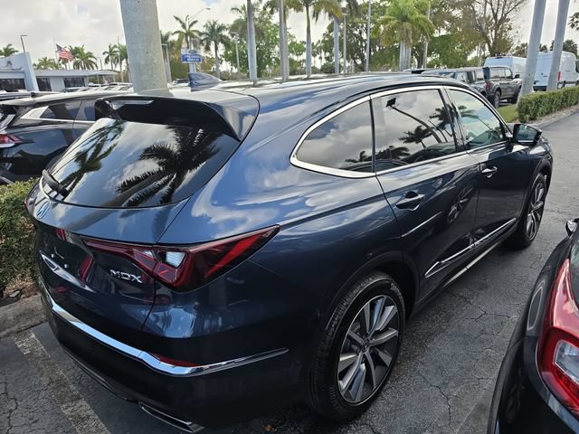 Used 2025 Acura MDX w/ Technology Package FWD image 3