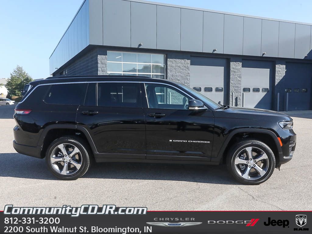 New 2025 Jeep Grand Cherokee L Limited image 8