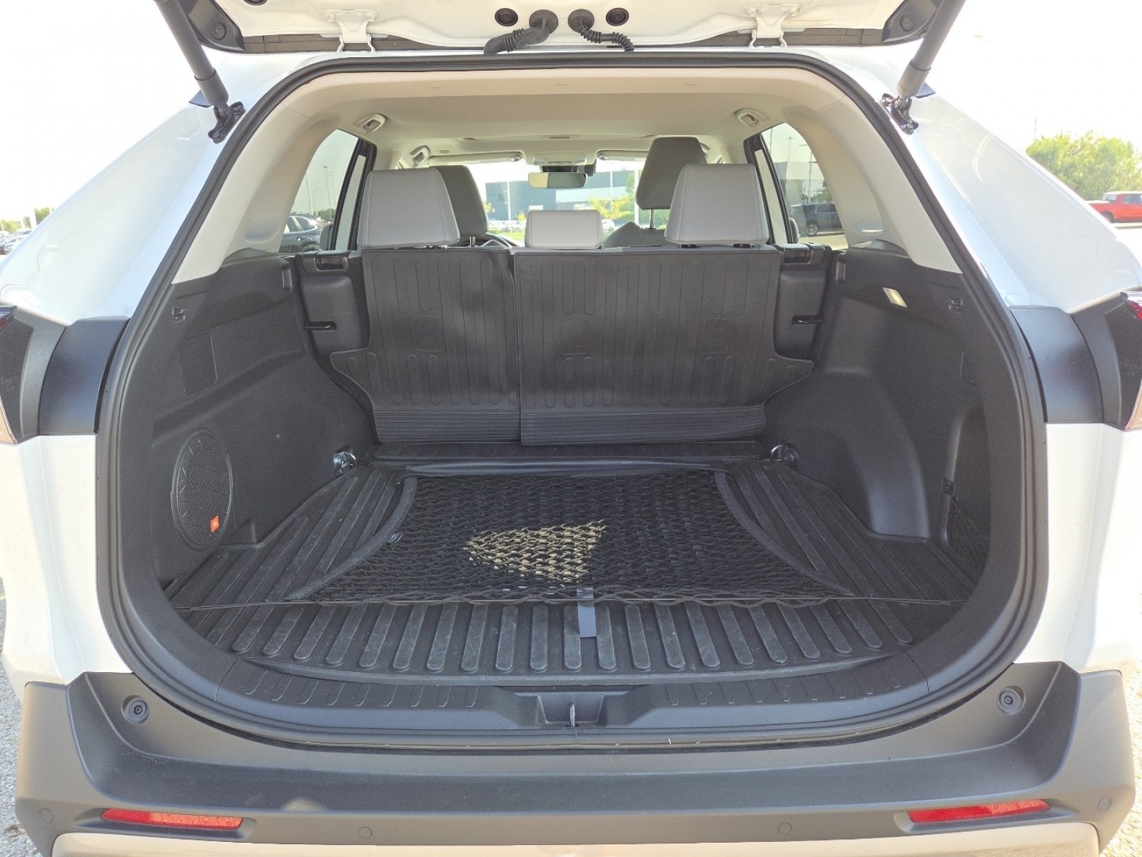 Used 2025 Toyota RAV4 Limited w/ Weather Package AWD/4WD image 19