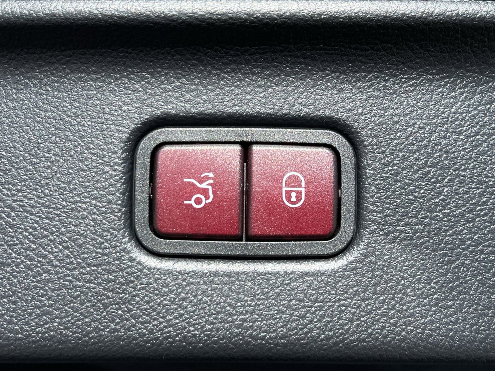 New 2026 Mercedes-Benz S 580 4MATIC Sedan image 25