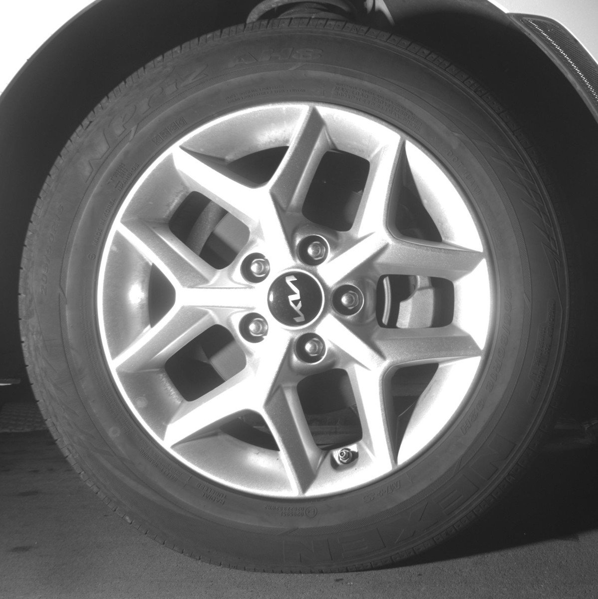 Used 2025 Kia Soul LX w/ LX Technology Package image 18