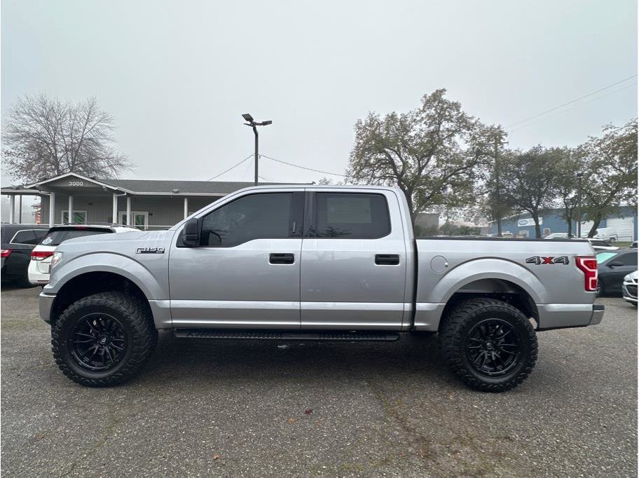 Used 2020 Ford F150 XLT w/ Equipment Group 301A Mid image 4