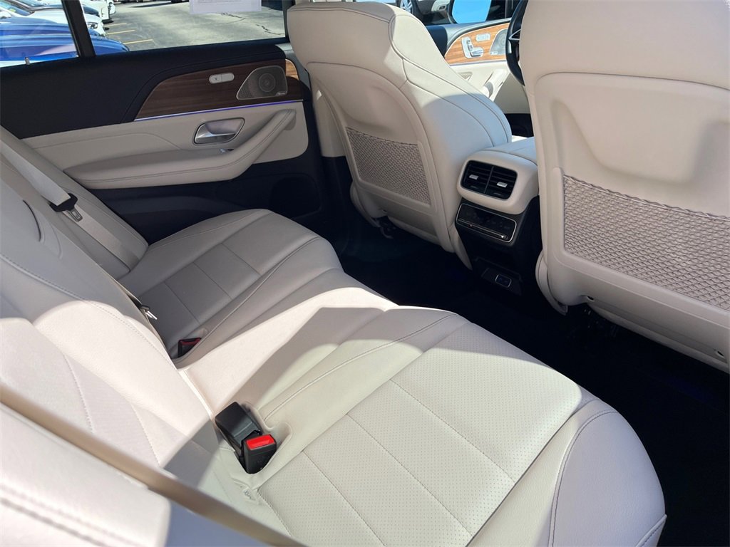 Certified 2025 Mercedes-Benz GLE 450e 4MATIC image 17