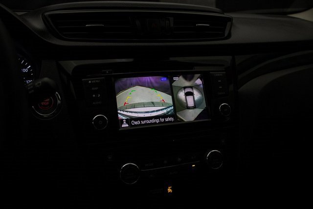 Used 2022 Nissan Rogue Sport SL w/ Premium Package image 35