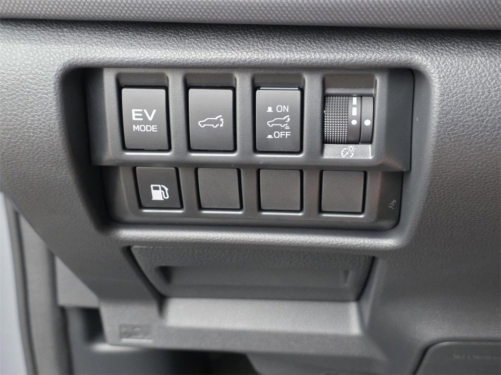 New 2025 Subaru Forester Touring image 33