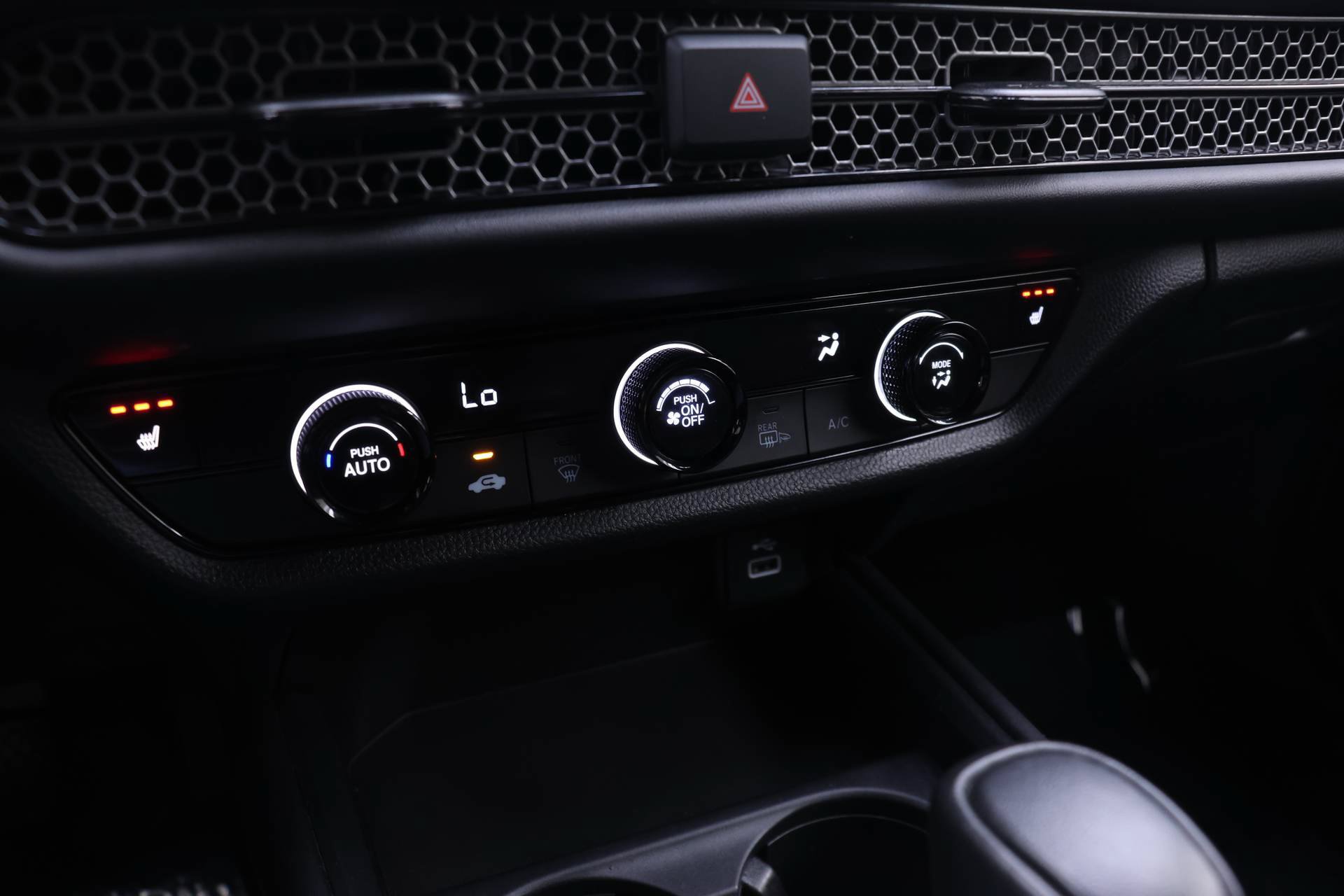 Certified 2025 Honda HR-V Sport image 7