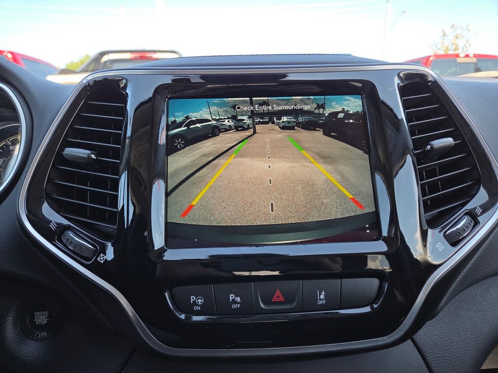 Used 2021 Jeep Cherokee Limited w/ Elite Package FWD image 31