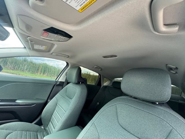 Used 2025 Kia K4 EX FWD image 27