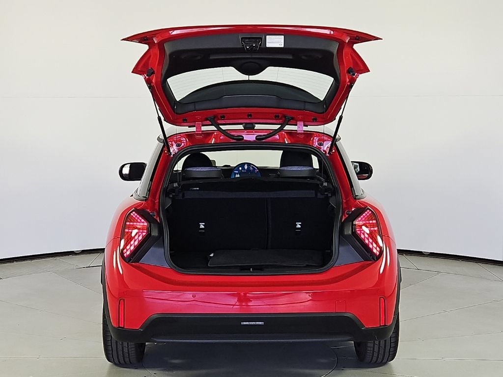 Used 2026 MINI Cooper S FWD image 10