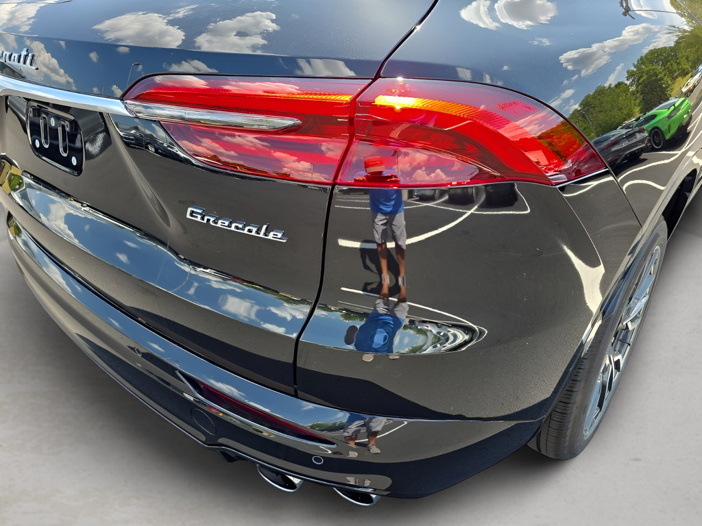 New 2025 Maserati Grecale Modena AWD/4WD image 11