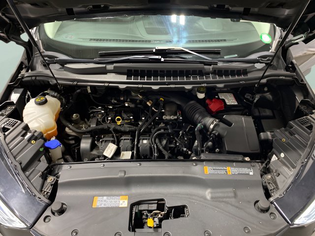 Used 2019 Ford Edge Titanium w/ Equipment Group 301A AWD/4WD image 34