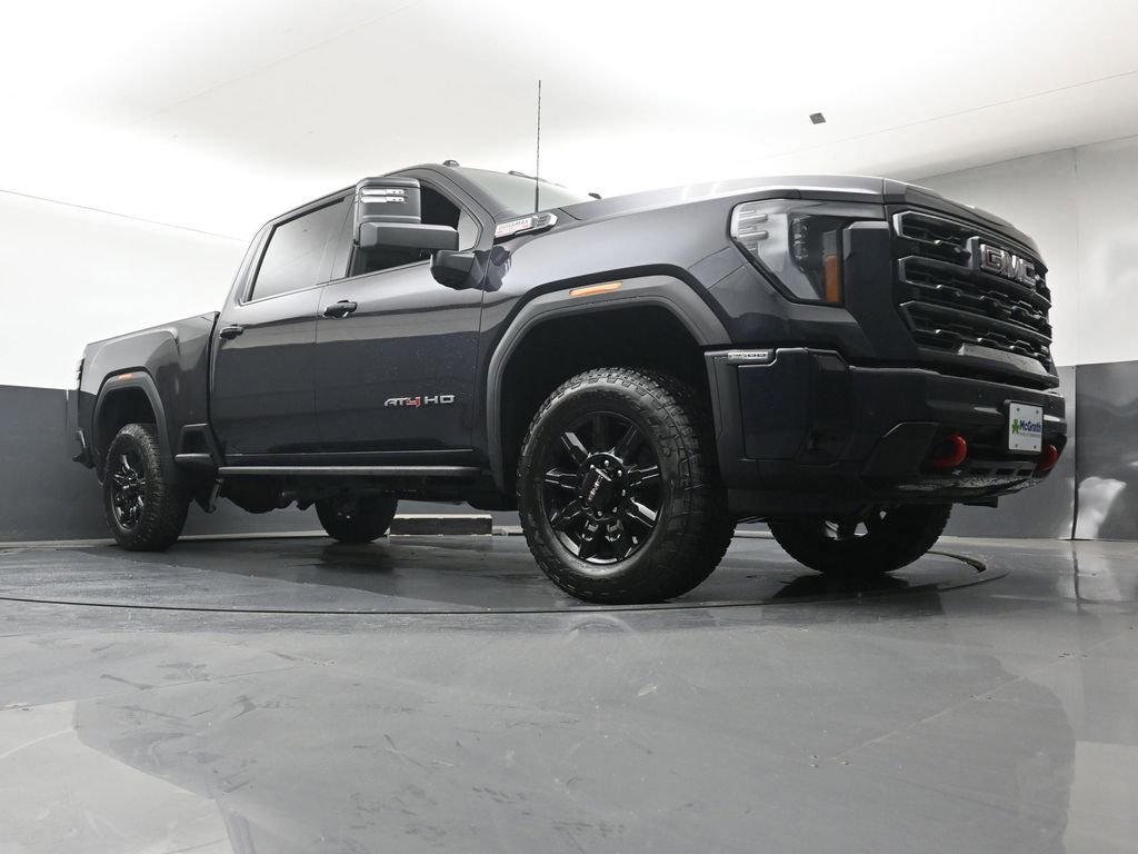 New 2026 GMC Sierra 2500 AT4 w/ AT4 Premium Plus Package AWD/4WD image 23
