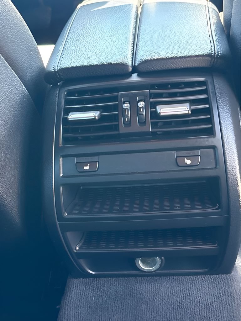 Used 2012 BMW 535i xDrive Sedan AWD/4WD image 21