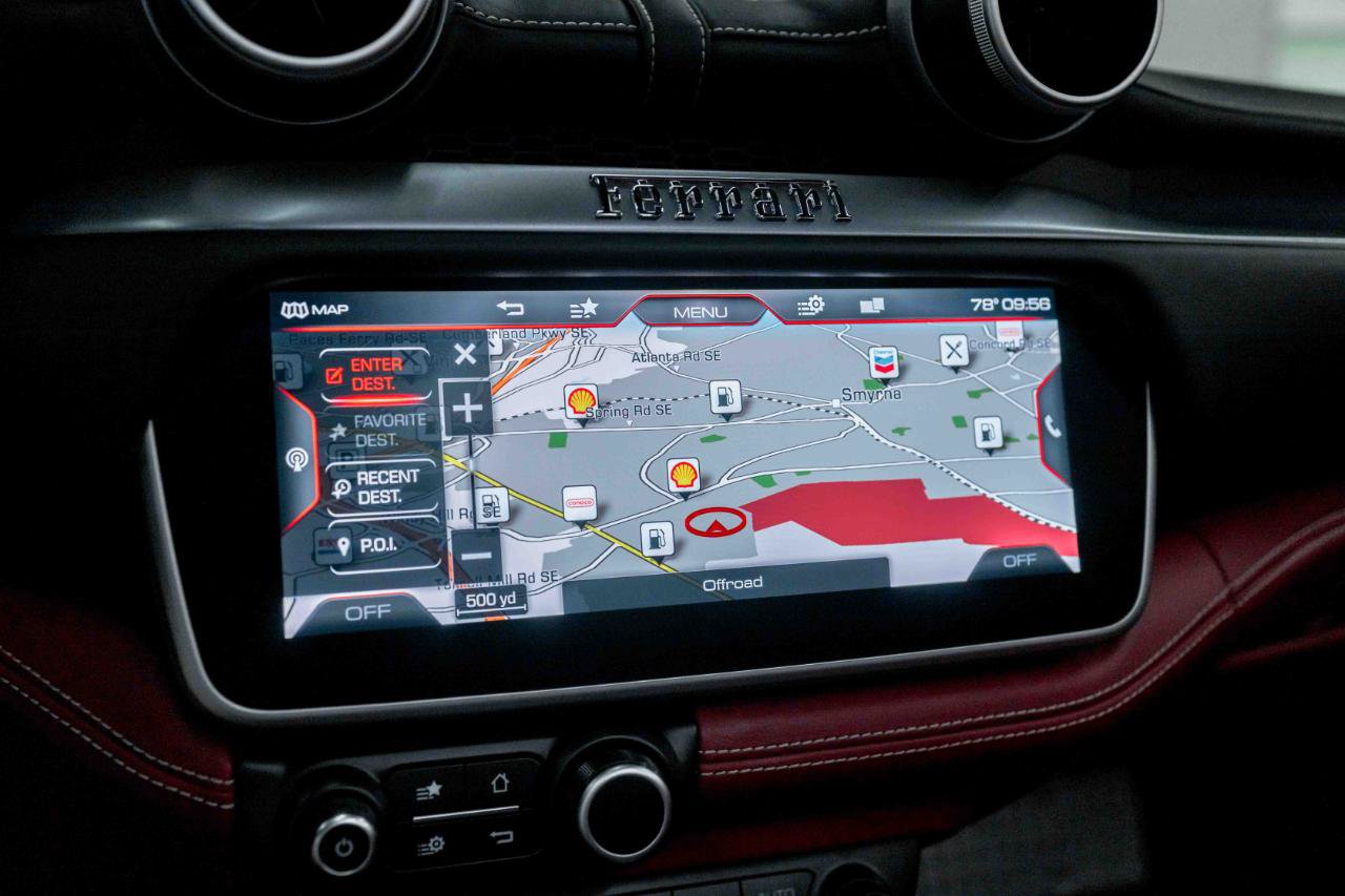 Used 2020 Ferrari Portofino RWD image 72