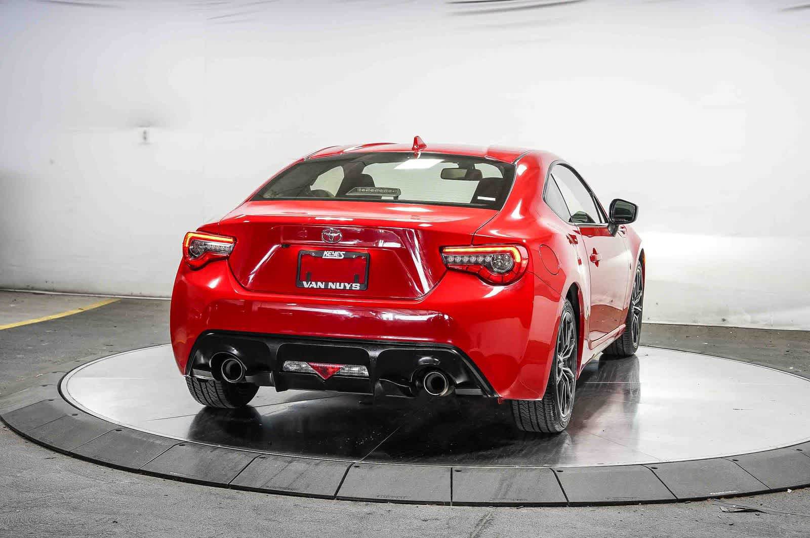 Certified 2020 Toyota 86 RWD image 6